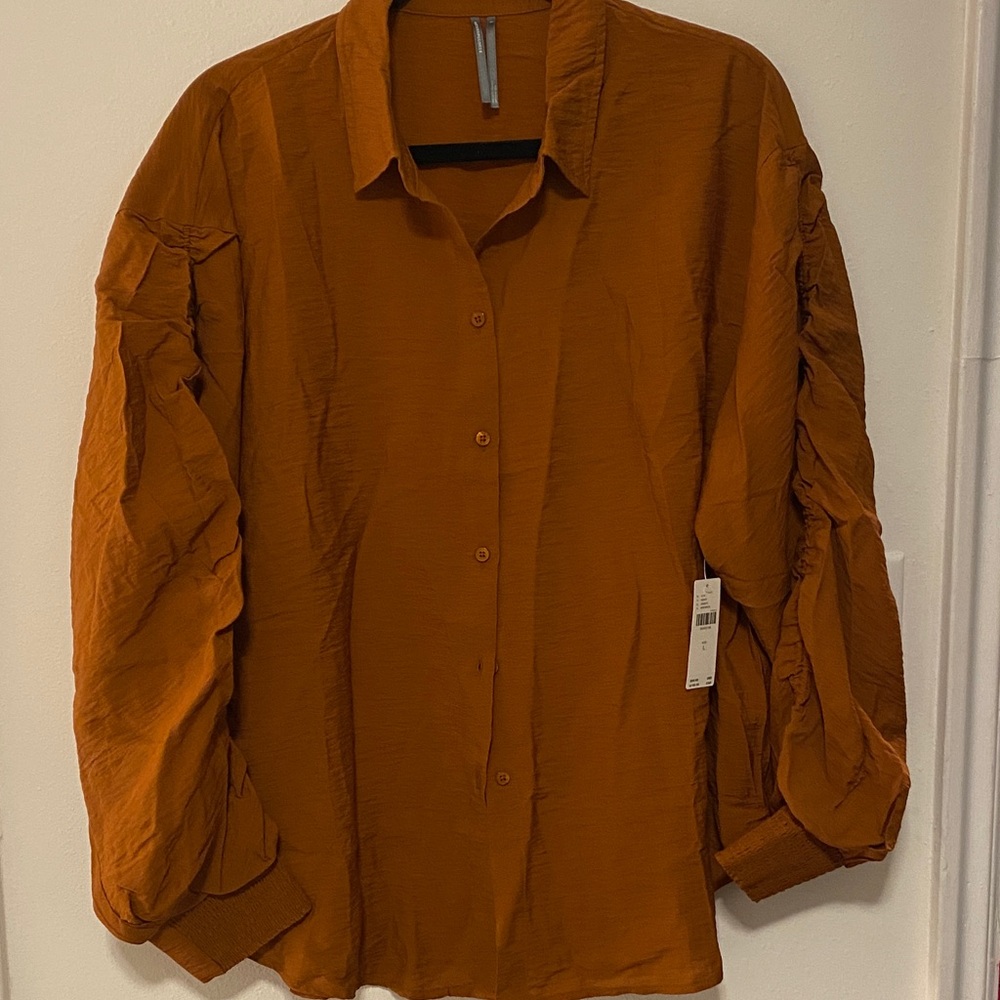 Anthropologie ruched sleeve Rust Button-Up Blouse